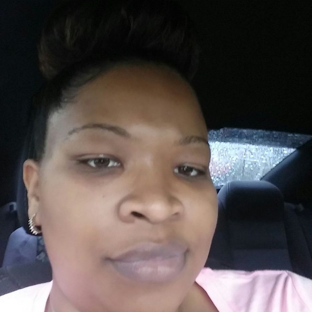 Meet your Posher, Terri.   $Bundle and save$